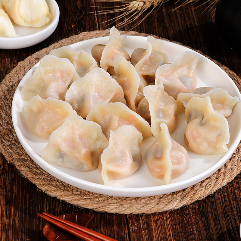 Carrot And Hericium Erinaceus Core Wheat Dumplings